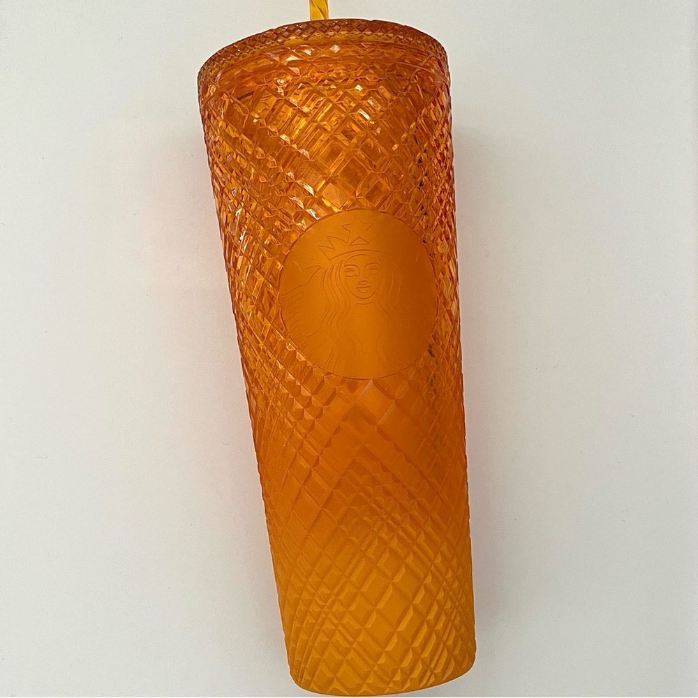 Brand New: Starbucks Orange Mango 24 fl oz Cup